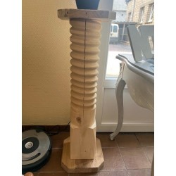 Petite armoire peinte